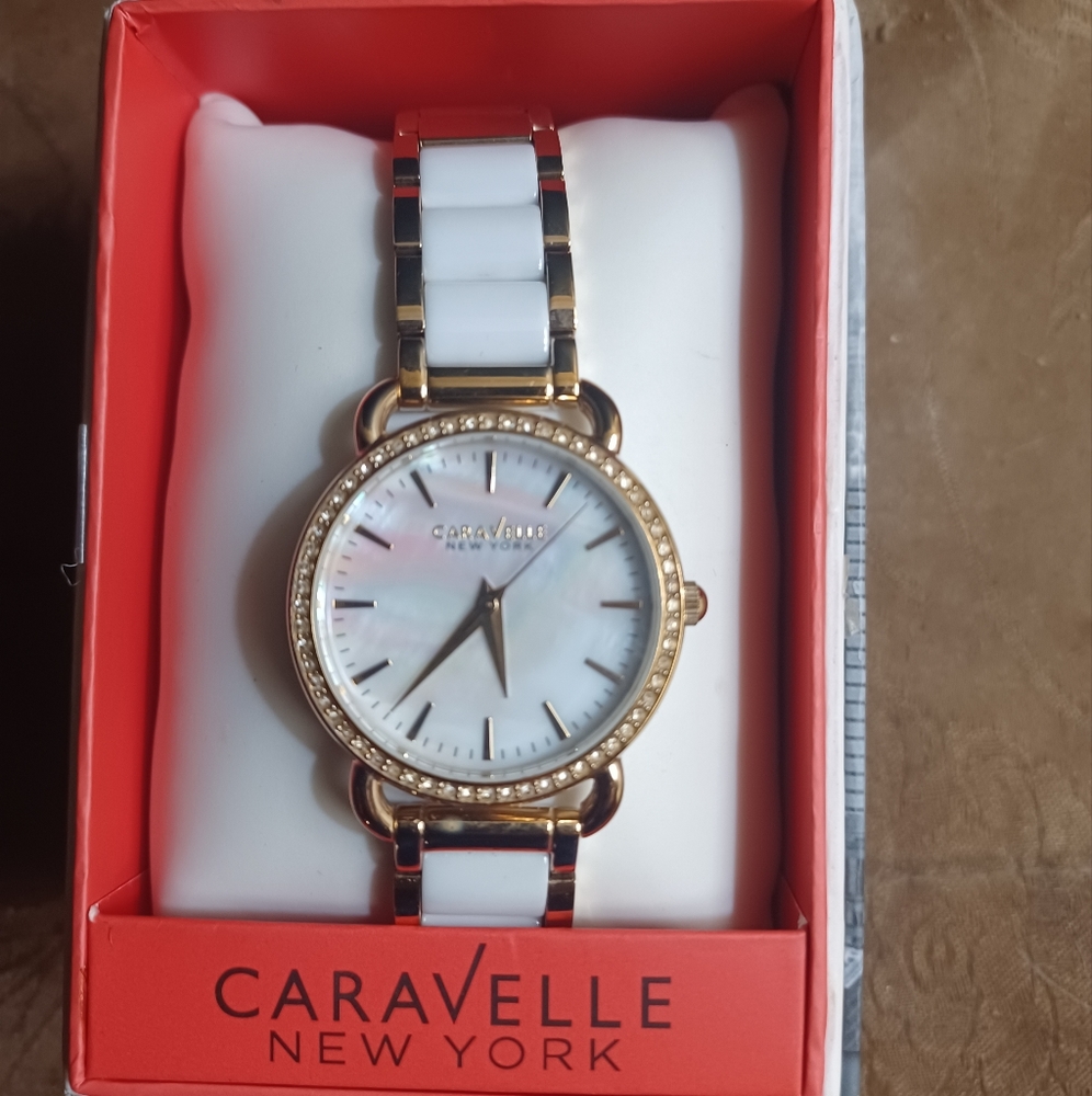 Caravelle womans watch